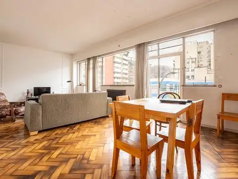 Venta Departamento 4 ambientes Amplio Luminoso Balcón Caballito