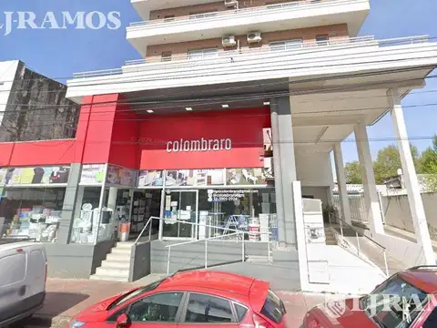 Excelente Local en Tigre CON RENTA
