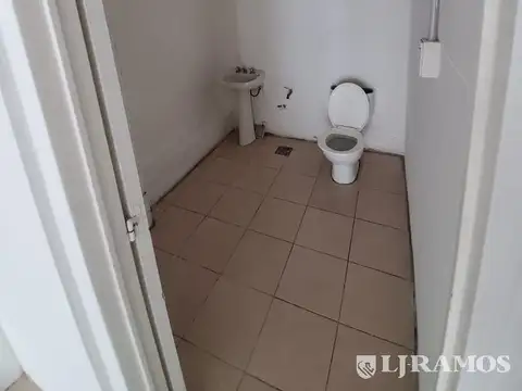 Local en Venta en Tigre Centro, USD 900.000