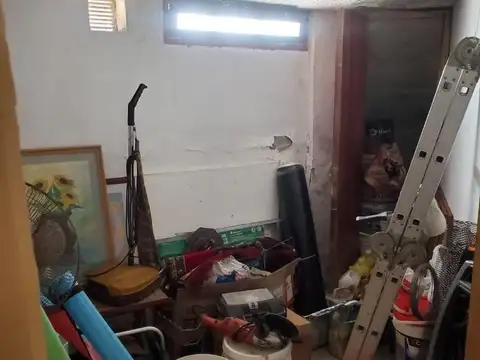 Casa en Venta con 4 cocheras