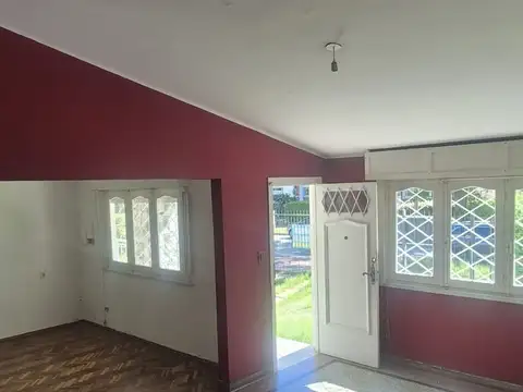 Se vende casa 3 dormitorioscon patio en Malvín