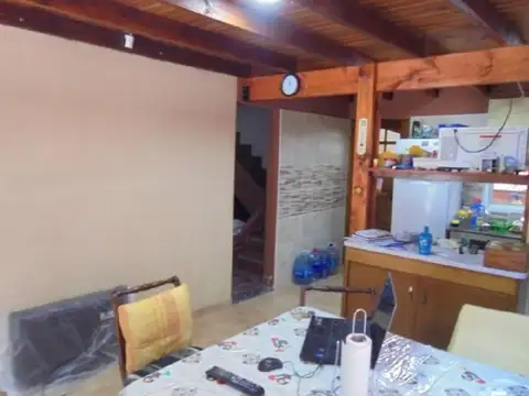 OPORTUNIDAD  CHALET 3 AMBIENTES + 2 DEPTOS 2 AMB - ZONA N