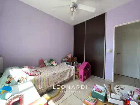 Departamento tres ambientes en venta - APTO CREDITO HIPOTECARIO