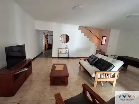 Casa en Alquiler Temporal en Mar De Ajo, $ 2.000.000