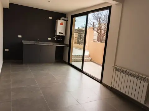 Depto Tipo Casa en Venta en Colegiales, USD 897.000
