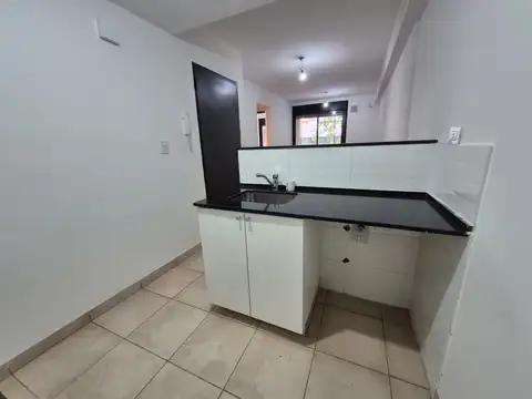 Departamento en Alquiler en Martin, $ 450.000