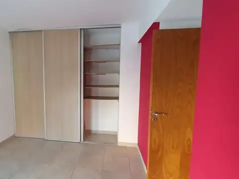 Republica Oriental Del Uruguay 387 , Piso 2