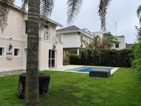 Casa en Alquiler al Noreste