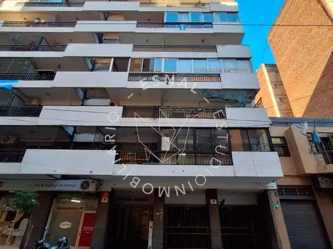 Oportunidad! Venta Departamento a Reciclar Barrio Martin