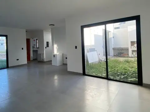 Casa en Venta 1 año