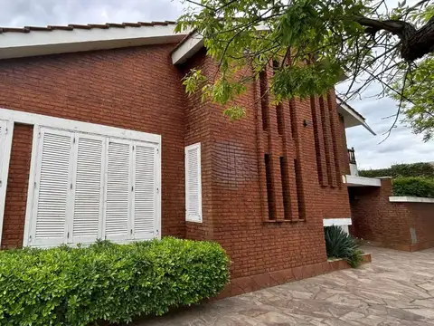 Casa en Venta en San Carlos Centro, USD 150.000