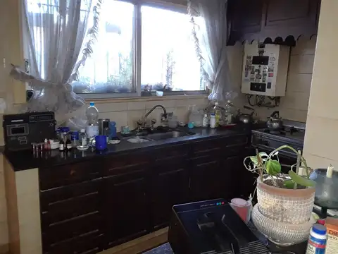 Casa en Venta con 4 cocheras