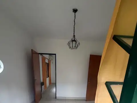 Carlos Pellegrini 100