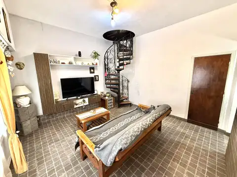 Depto Tipo Casa en Venta en Remedios de Escalada, USD 120.000