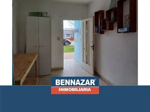 Casa 3 ambientes con 1 baño