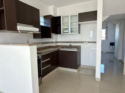 Departamento en Venta en Flores, USD 176.000