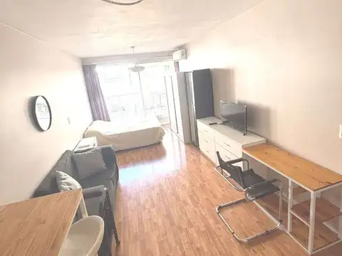 Departamento en Alquiler en Monserrat, $ 500.000