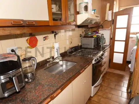 VENTA DEPARTAMENTO 3 AMBIENTES | CASEROS - Acepta permuta
