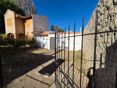 Av San Juan 1300, Santa Genoveva, Neuquen