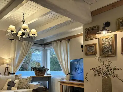 Casa 4 ambientes con 1 baño