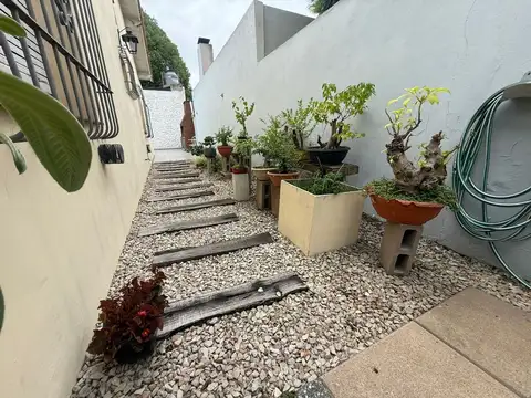 Depto Tipo Casa en Venta en Castelar Norte, USD 115.000
