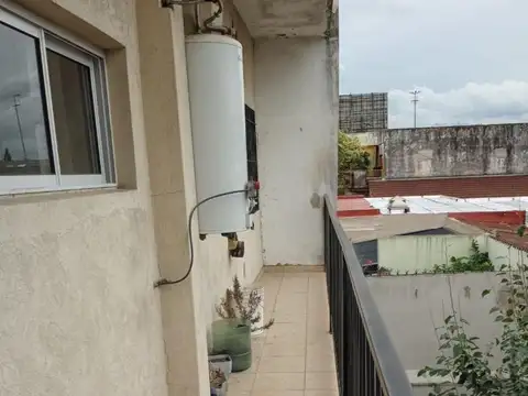 Depto Tipo Casa en Venta 20 años