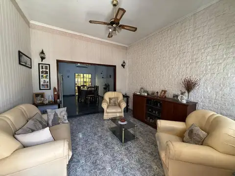 VENTA CASA 3 AMB APTA CRÉDITO LOMAS DE ZAMORA 