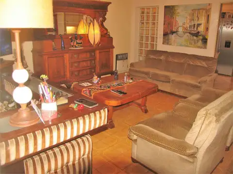   RESERVADO   4 AMB. GARAJE LOCAL PATIO TERRAZA