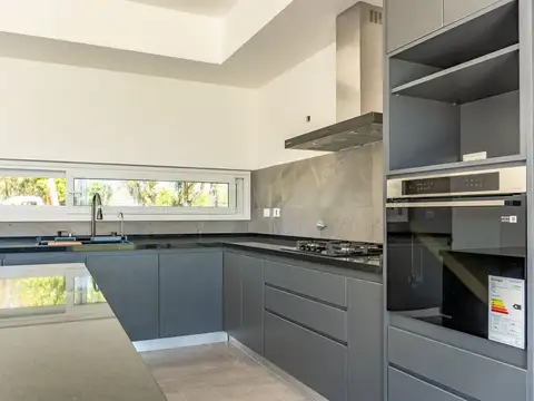  Venta Casa A Estrenar 4 ambientes La Asunción  