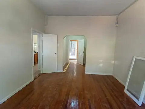 Depto Tipo Casa en Alquiler de 2 dormitorios