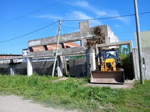 Duplex en Venta en La Plata [Cod: 5-651897252852]