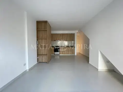 Gral. Juan Lavalleja 100