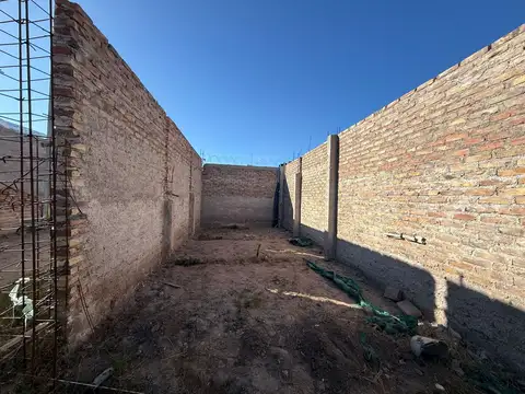 VENTA LOCAL COMERCIAL EN POZO