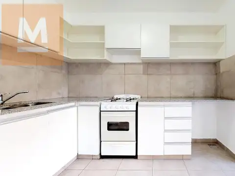Departamento en Alquiler en Plaza Rocha, $ 530.000