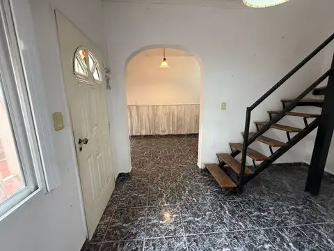 Depto Tipo Casa en Venta 15 años