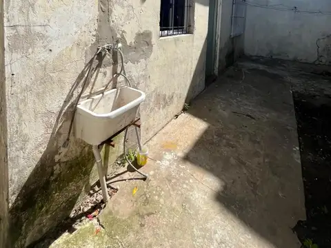 Depto Tipo Casa en Alquiler en Ciudad Madero, $ 300.000