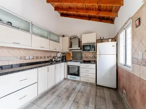 Depto Tipo Casa en Venta 56 años