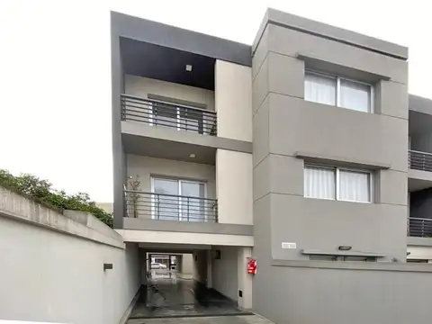 Guemes 600, Piso 2