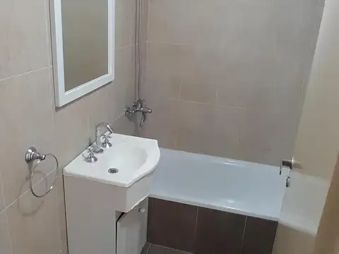 Departamento en Alquiler en Wilde, $ 480.000