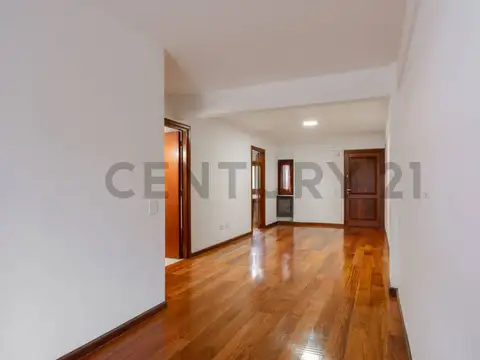 Arenales 1000, Piso 0