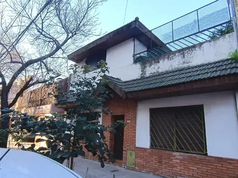 Casa en Villa Luro- Lote propio- Posibilidad 2 familias