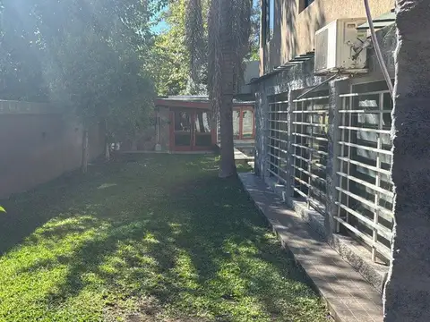 Casa en Venta en Benavidez, USD 170.000