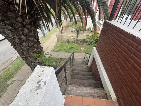 Calle Real 2051 , Piso 1
