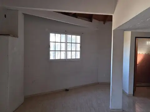 Avenida Belisario Roldan 1854 , Piso 1