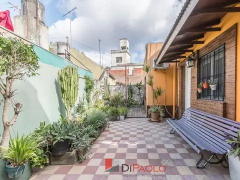 Depto Tipo Casa en Venta de 4 ambientes