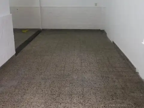 Depto Tipo Casa en Alquiler con 1 cocheras