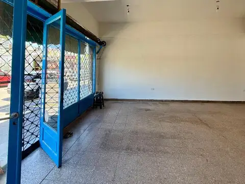 Local en Alquiler en Lomas De Zamora, $ 1.700.000