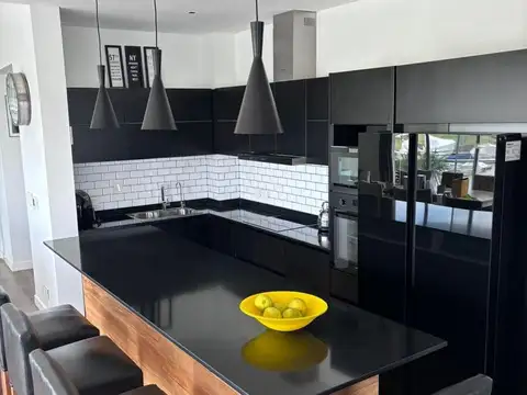 Departamento en Venta con 1 cocheras