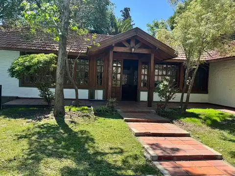 Quinta en Venta en 9 de Abril, USD 179.000