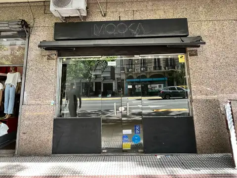 Av. Cordoba 1400, Piso PB